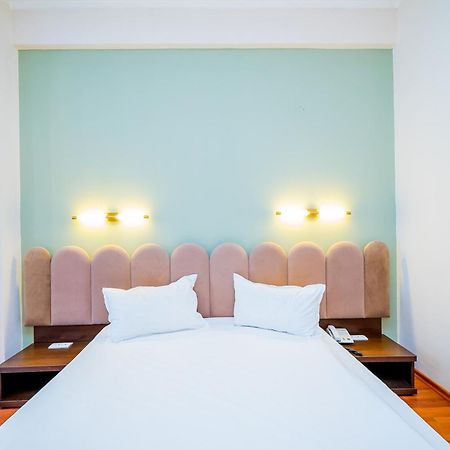 Guci Hotel Κονστάντζα Εξωτερικό φωτογραφία