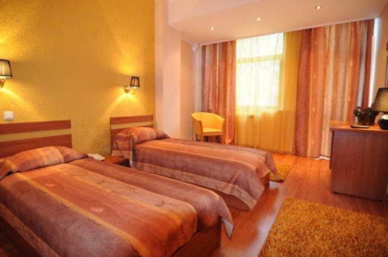 Guci Hotel Κονστάντζα Εξωτερικό φωτογραφία