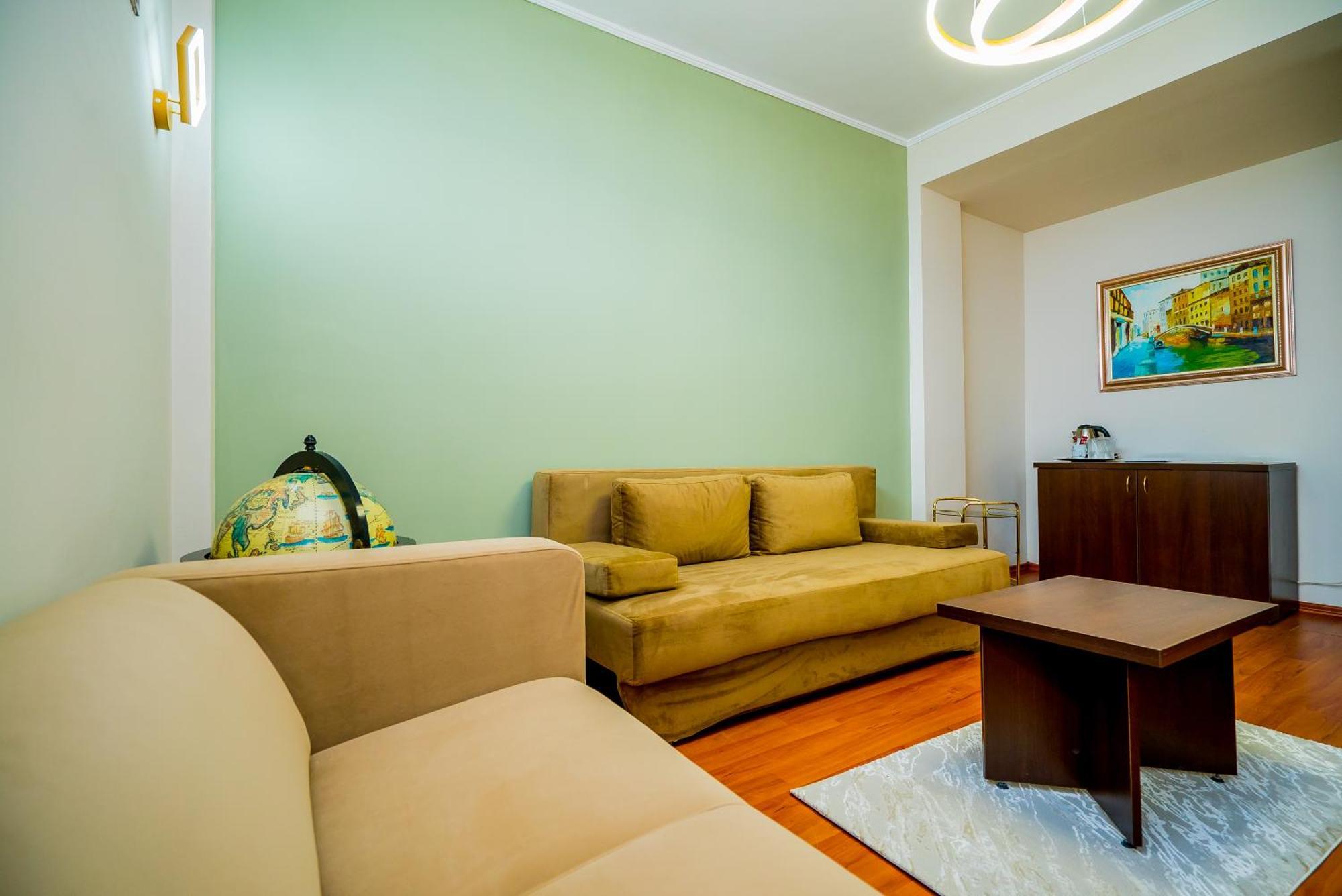 Guci Hotel Κονστάντζα Εξωτερικό φωτογραφία