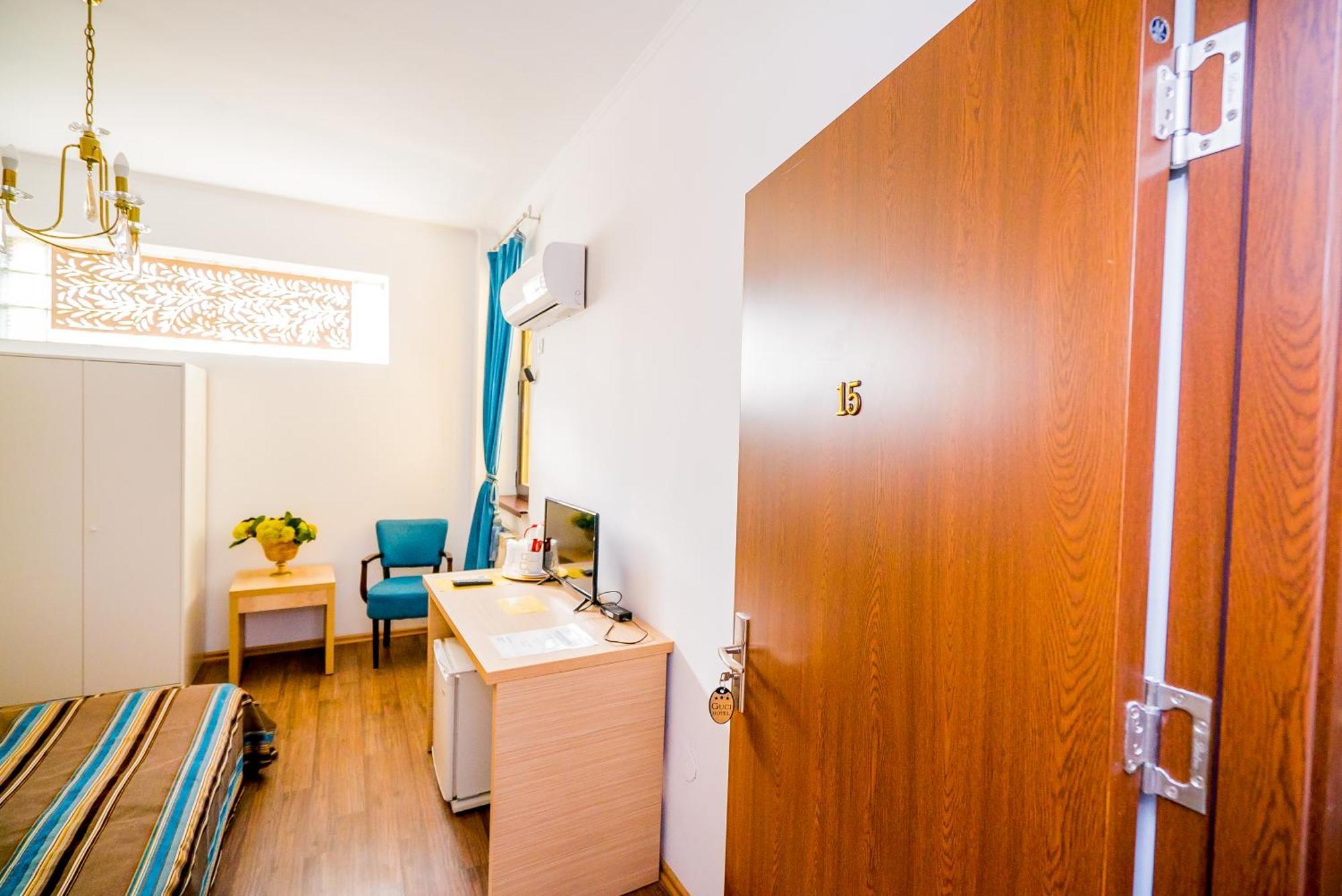 Guci Hotel Κονστάντζα Εξωτερικό φωτογραφία